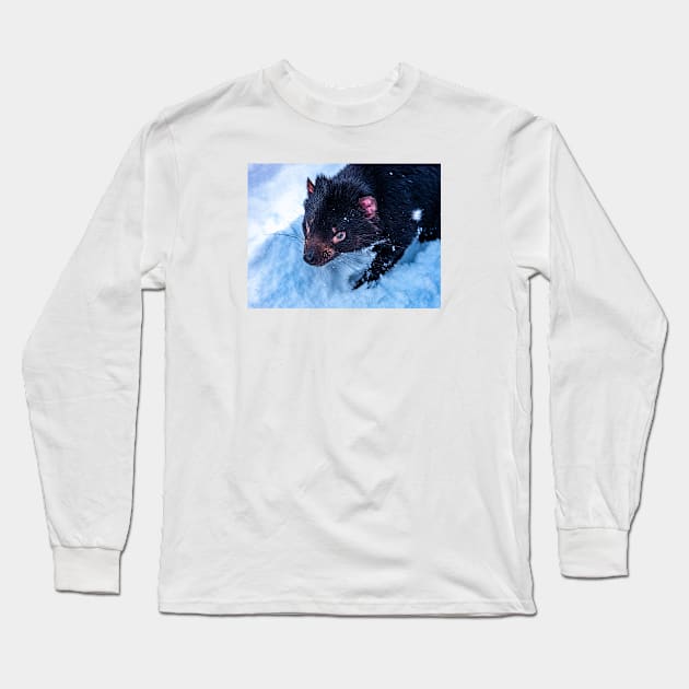 Tasmanian Devil Long Sleeve T-Shirt by paulmp